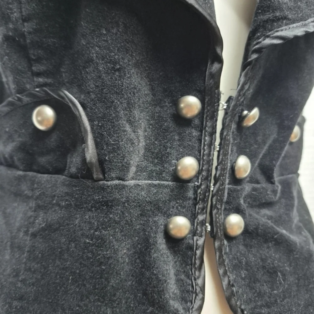 Charlotte Russe Black Velvet Silver Button Vest Boho Trendy Sz Large - Picture 3 of 6